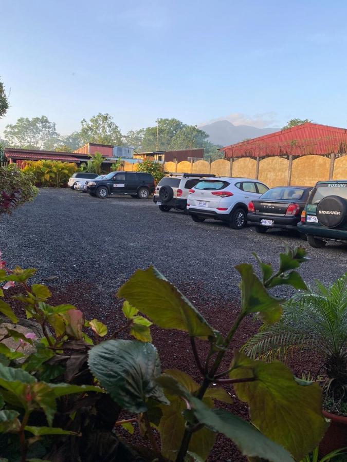 Cabinas Colibri La Fortuna Exterior foto